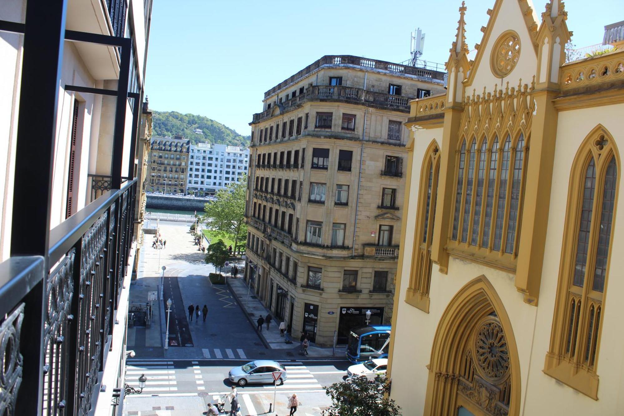 Pension Joakina San Sebastián Exteriör bild