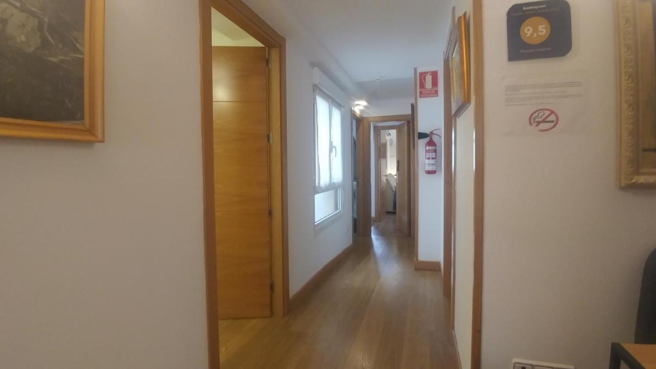 Pension Joakina San Sebastián Exteriör bild
